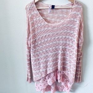 🍑 4/$20 Pink Lace Trimmed Knitted Sweater